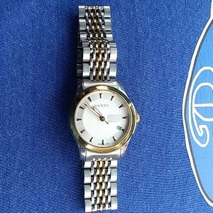 Gucci watch